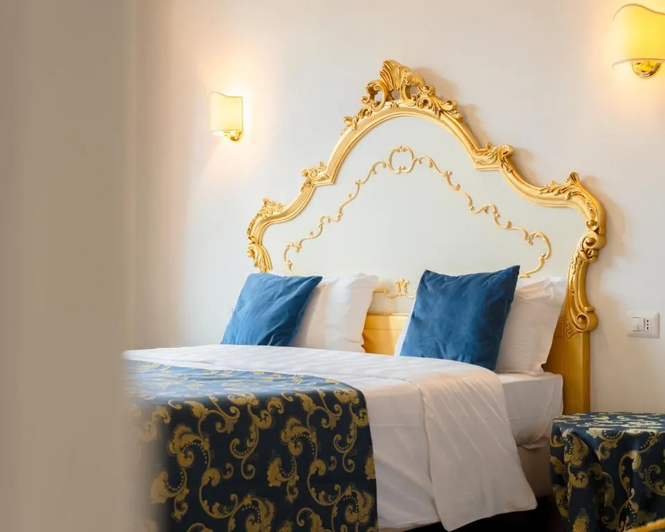 FloVe' Rooms Venice, hotel in Venice