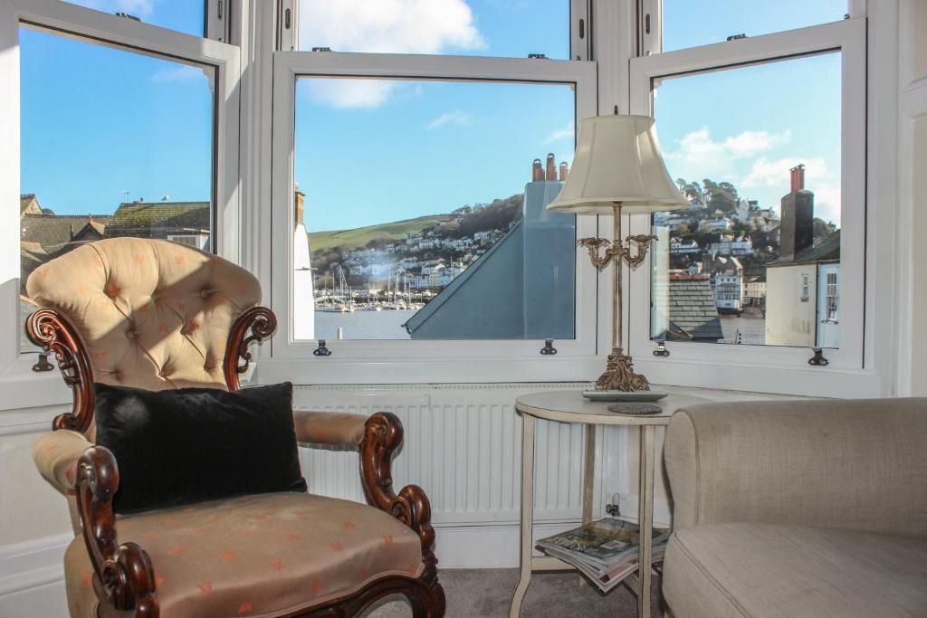 29b Lower Street apartment - pet-friendly self-catering in central Dartmouth