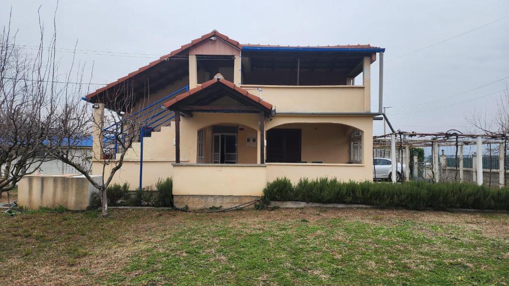 Lush Garden Villa Close to Airport with Hi-Speed Wifi - 1
