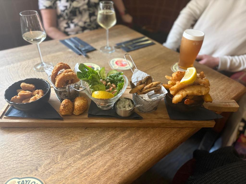 Masons Arms 전경