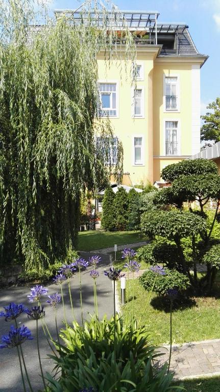 FeWo mit 2 Bädern und 2 Schlafzimmern, Drážďany