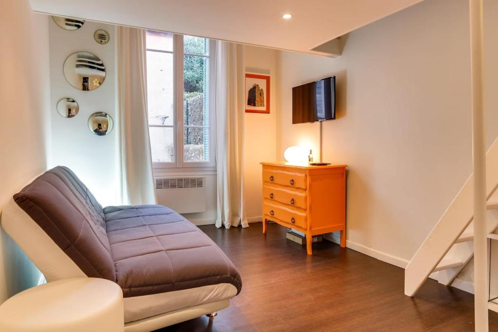 Cannes centre Cosy appartement avec mezzanine - 1