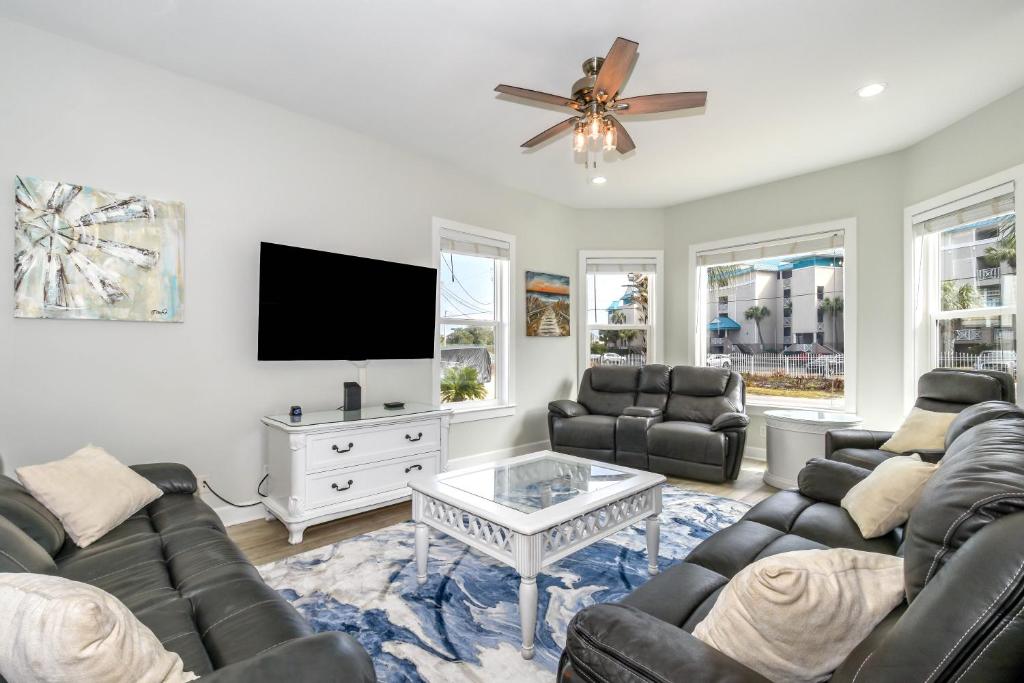 Pearl By The Sea, Destin