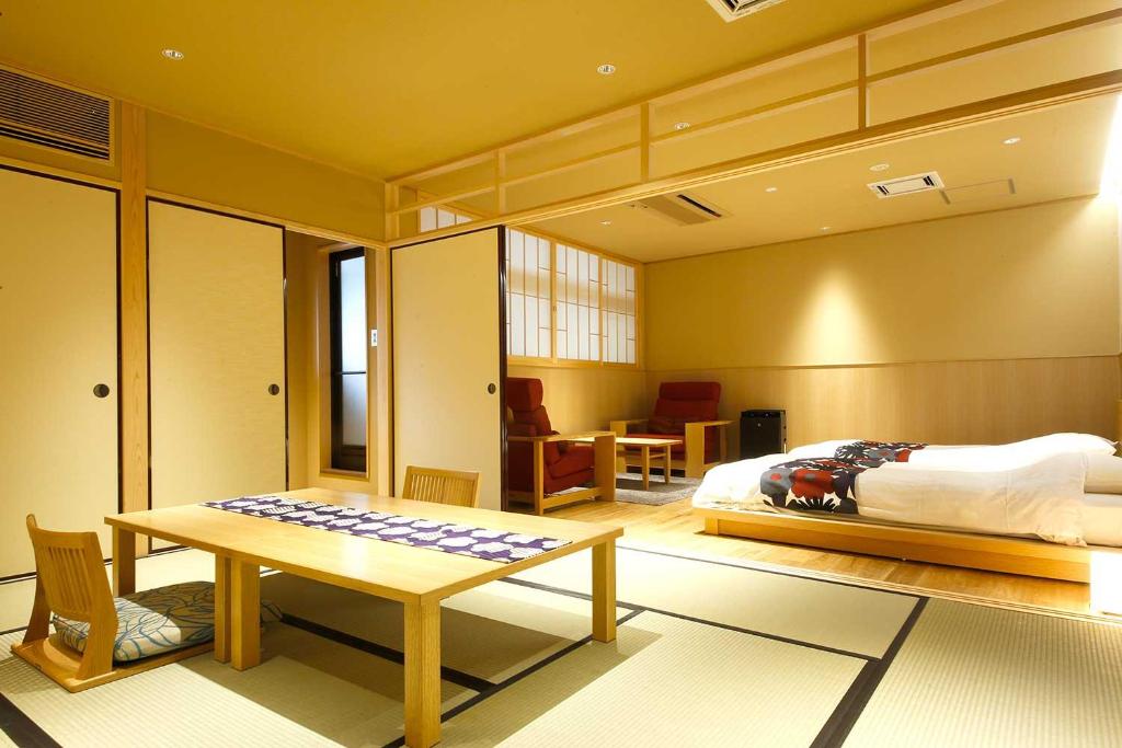 유라쿠 키노사키 스파 앤 가든 료칸 호텔 이미지 1