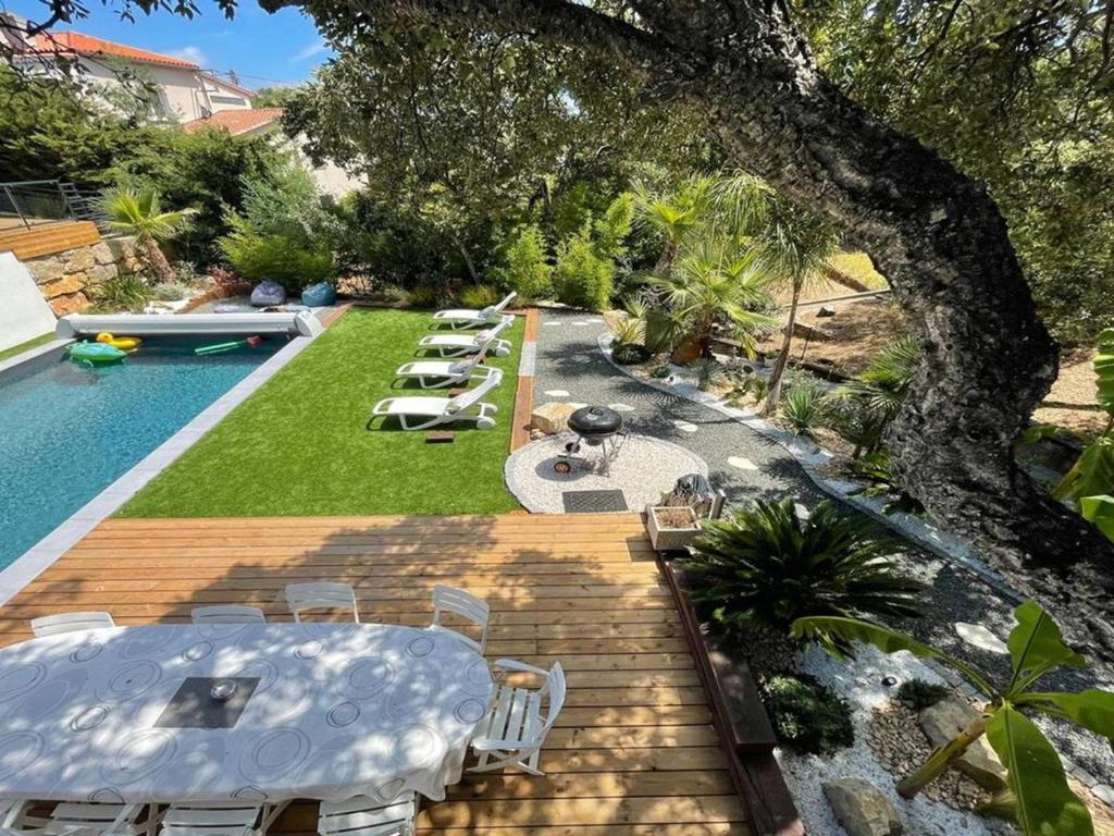 Villa Contemporaine avec Piscine et Climatisation à St Aygulf - FR-1-768-113 - 3