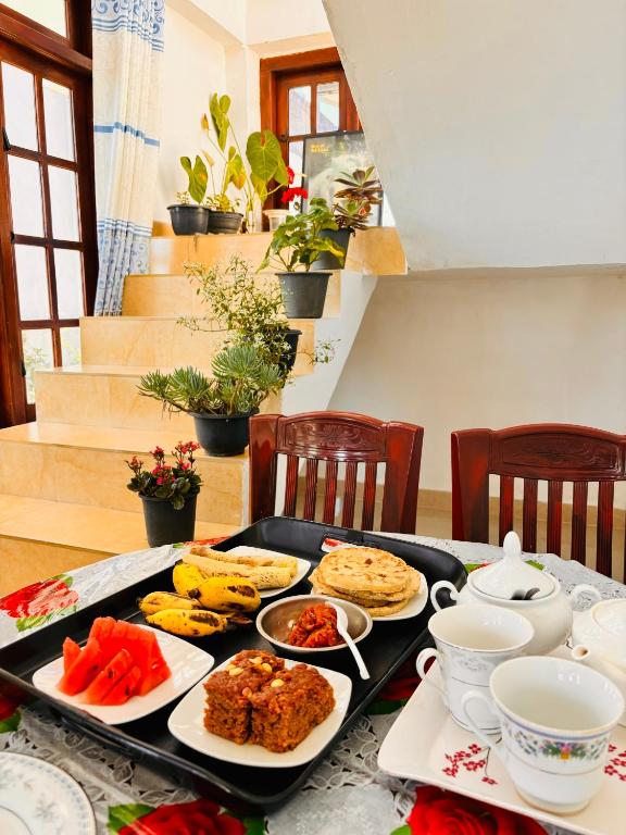 Food and beverages, SHINY VIEW in Nuwara Eliya