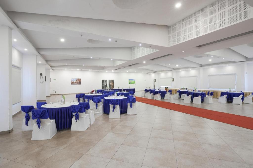 قاعة للمآدب