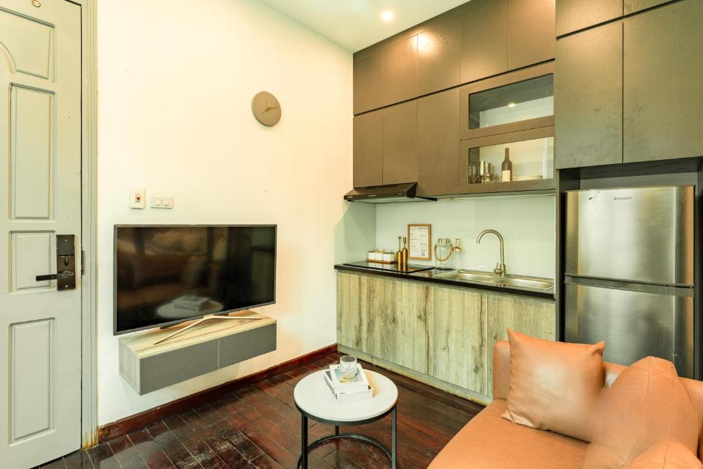 Homestay CHẤT - Serenity Old Quarter Edge - Free Laundry