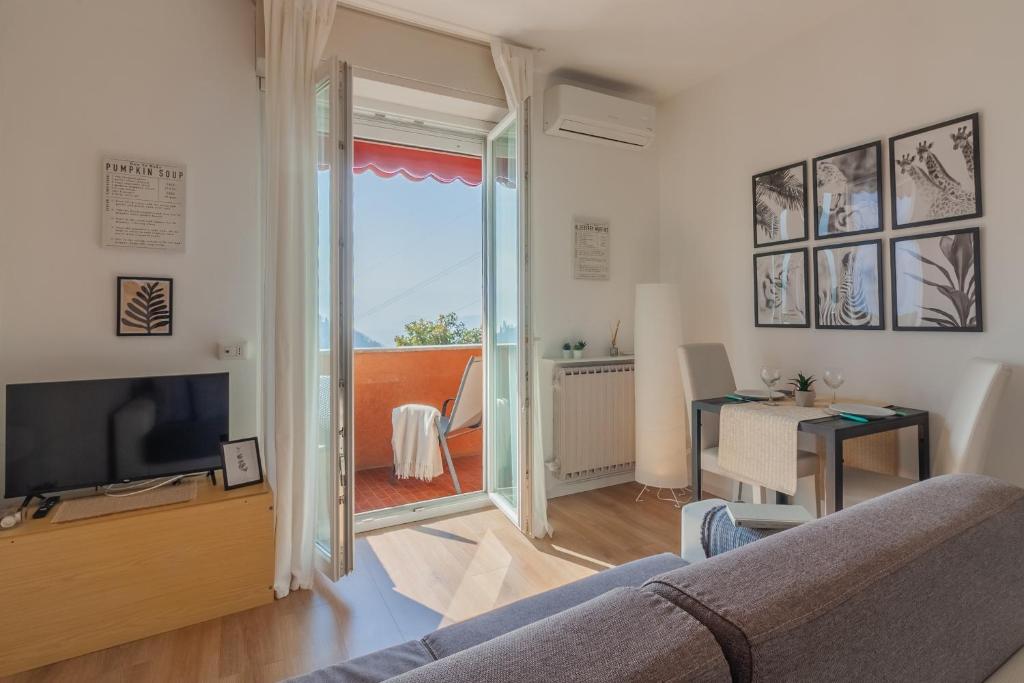 Roberta s Home - 2