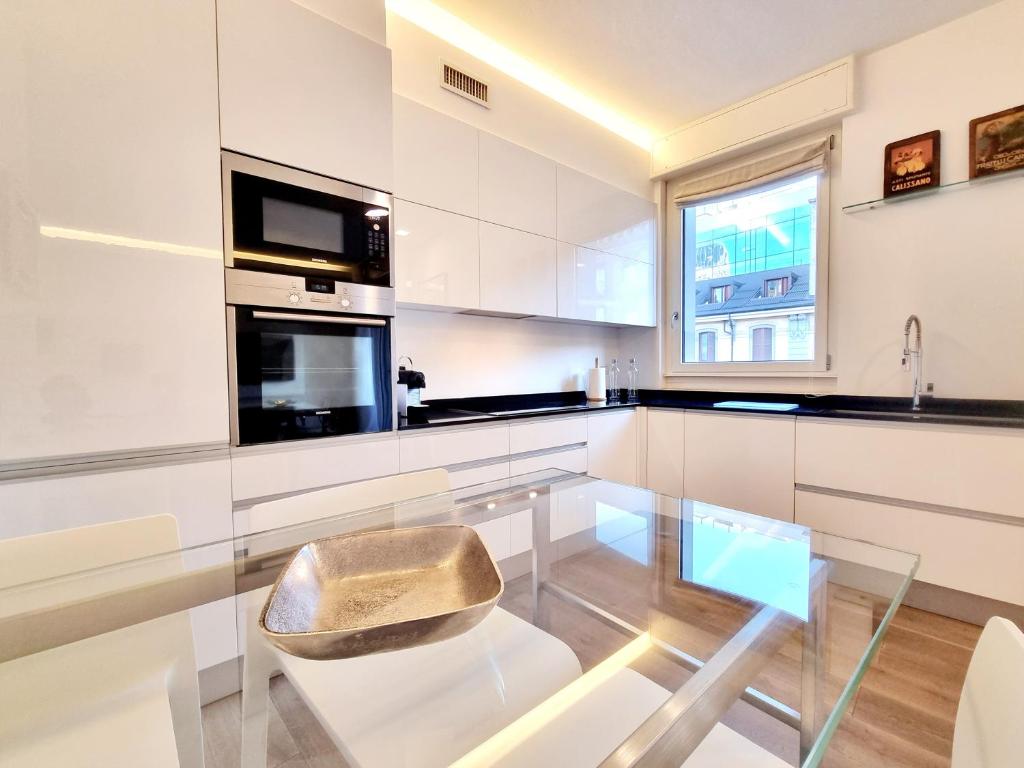 Bella Brera Luxury Apartment - 5