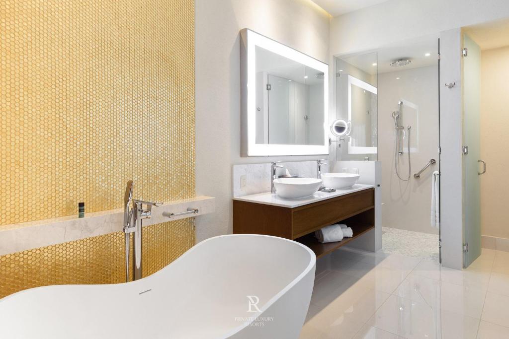 Deluxe Studio Elite Ocean View - Villa La Valencia - 3