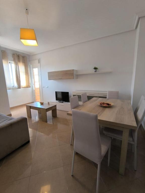 APARTAMENTO TURISTICO 3ºA CARLOS III - Cerca de la playa, Roquetas de Mar