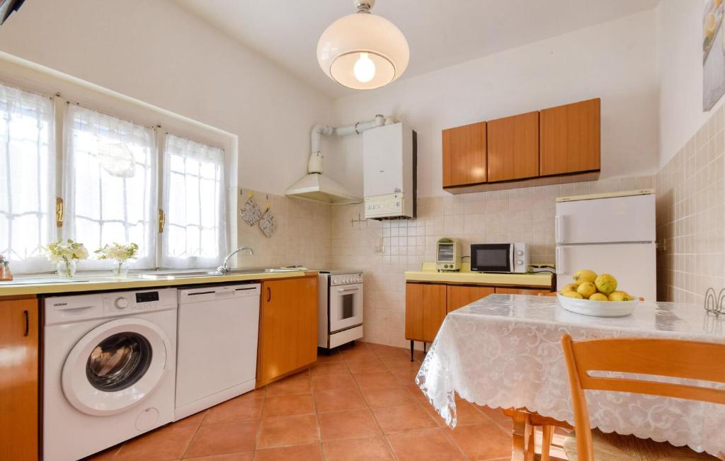 Stunning Home In Sestri Levante With Wifi - 5