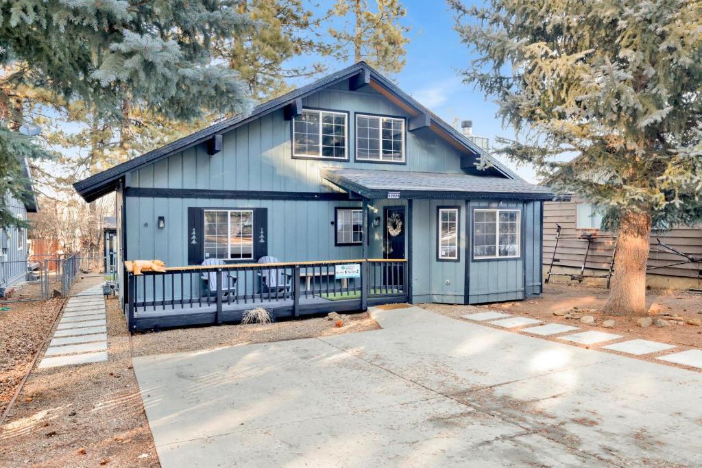 Bear Paws and Rest Retreat #2542, Big Bear Lake