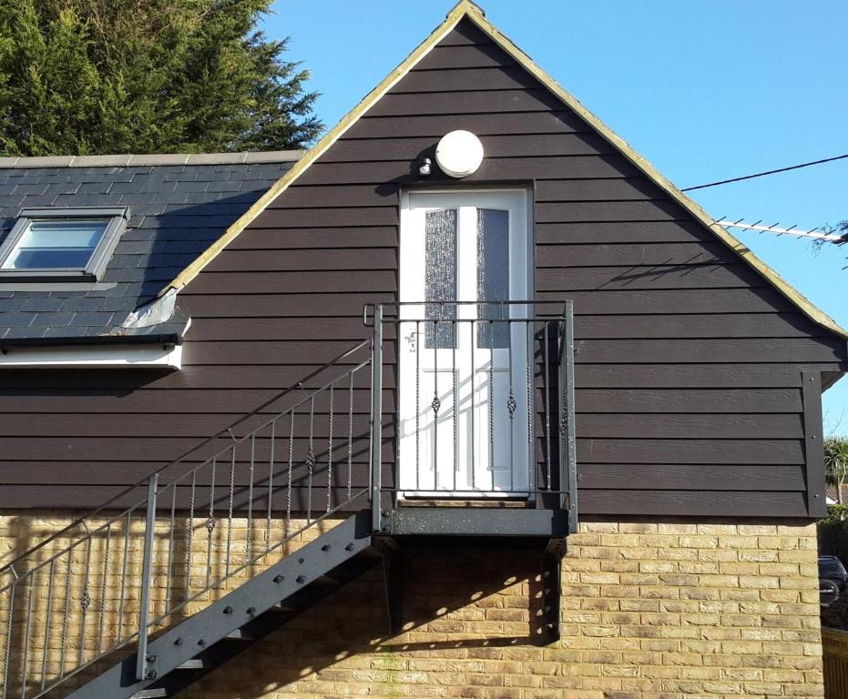 Hunter Heights Loft (Countryside Views), Wroxall