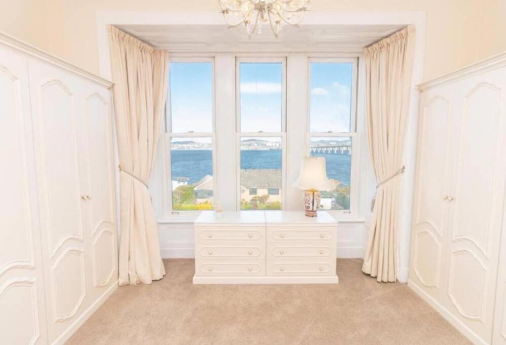 Riverview Upper Apartment, Newport-On-Tay