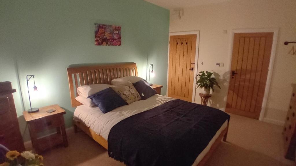 The Owlet at Owl Barn, Flimston