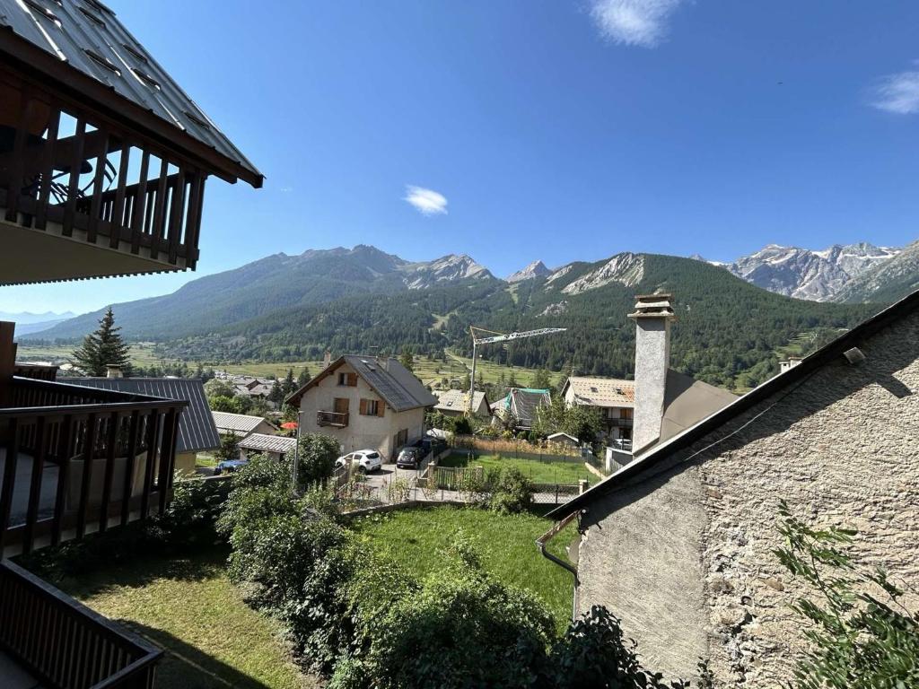 Appartement lumineux 2 pièces cabine au Monêtier-les-Bains, proche pistes, avec parking - FR-1-330F-239 - 2