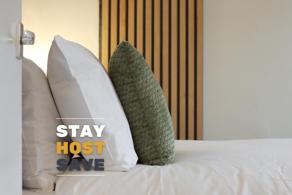 Yasmin's 2 Bed - Great for Workers and Groups with FREE Parking - Hosted by Stay Host Save, Sheffield