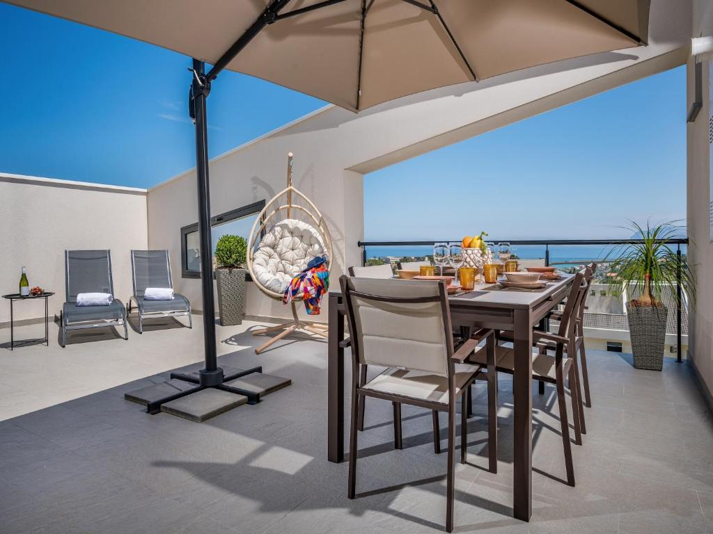 Penthouse in Italy with Gulf View Terrace, Castellammare del Golfo