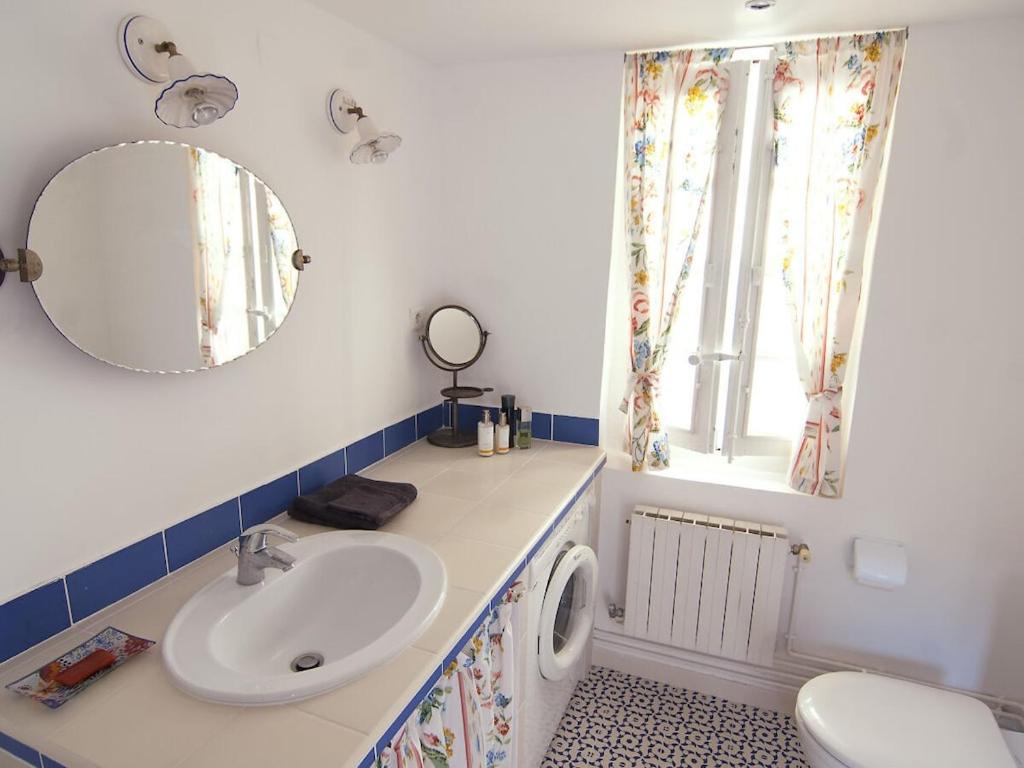 Provençal charm Comfortable Vacation Home - 4
