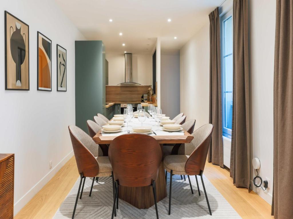 Magnificent apartment - 4BR 10P - Arc de Triomphe - 2