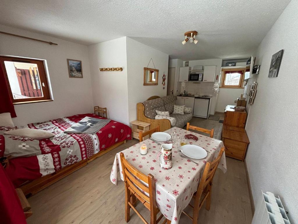 Appartement cosy 4 pers avec balcon à Val Cenis - FR-1-508-307 - 2