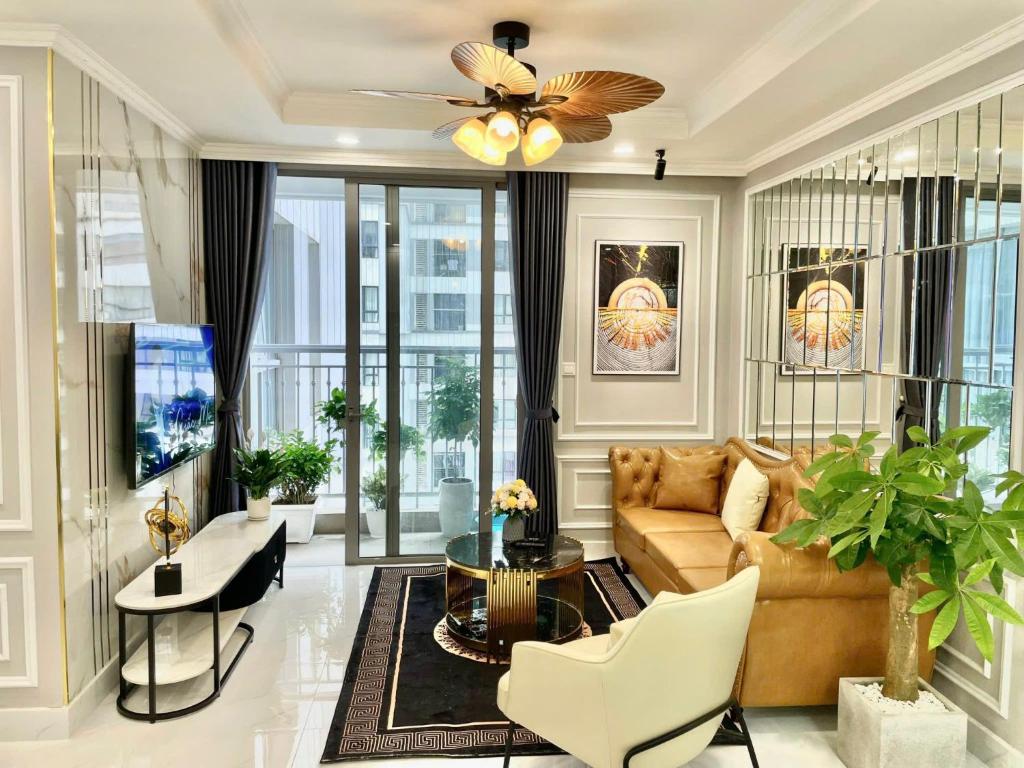 THE GREEN HOMES in Vinhomes Times City