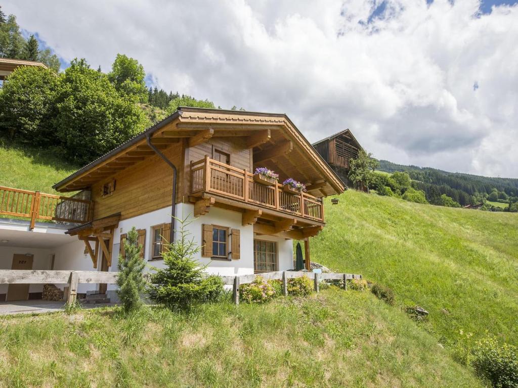Chalet in Wald near Zillertal Ski Arena, Wald im Pinzgau