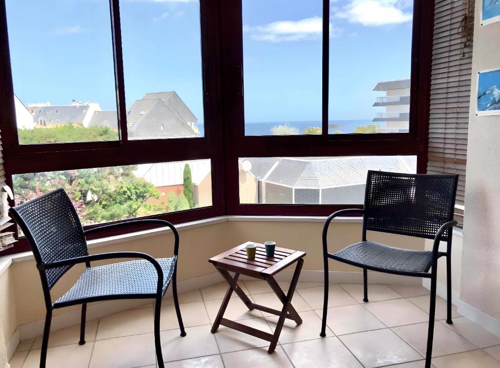 Hortensia by Madame est Servie, Perros-Guirec