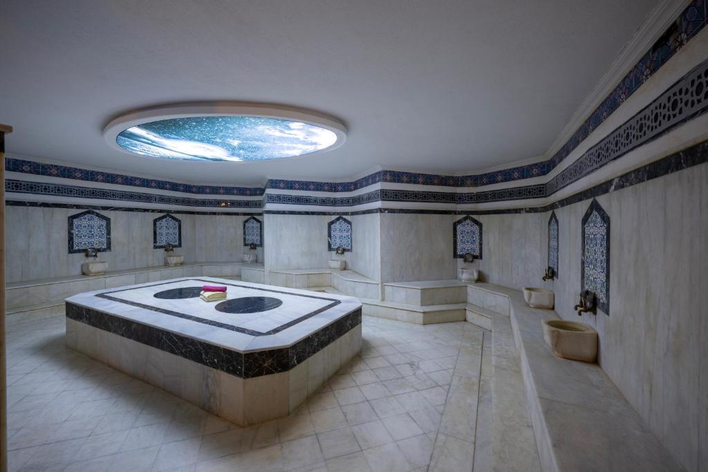 Beach Club Doganay Hotel - All Inclusive — Spa in Konakli