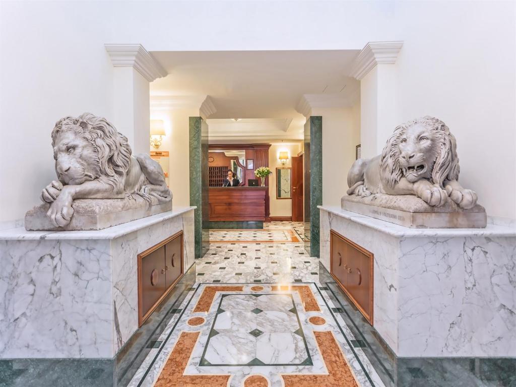 Raeli Hotel Regio photo