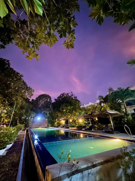 Swimming pool, Casa Pilar Beach Resort in Boracay Island