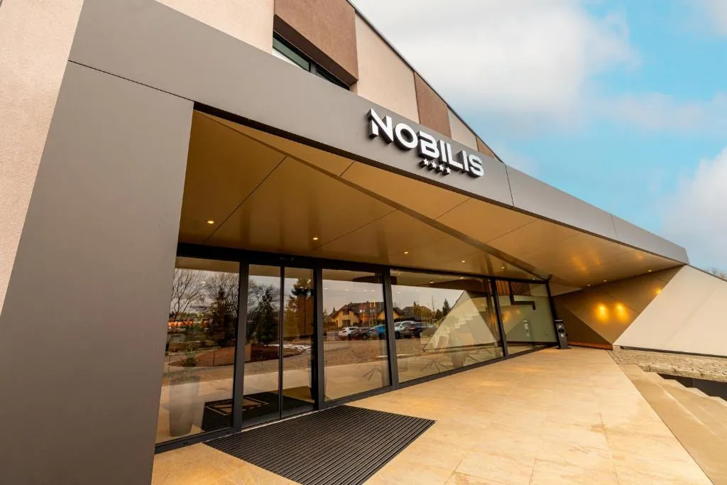 Hotel NOBILIS - Mladá Boleslav，位于Bradlec的酒店