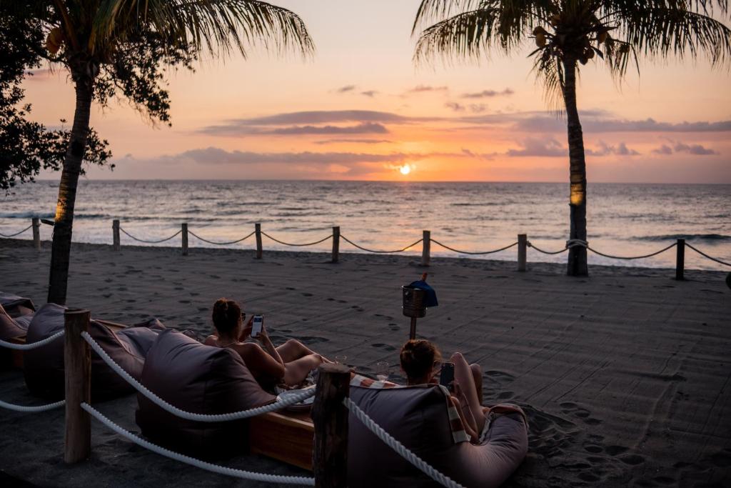 Surrounding environment