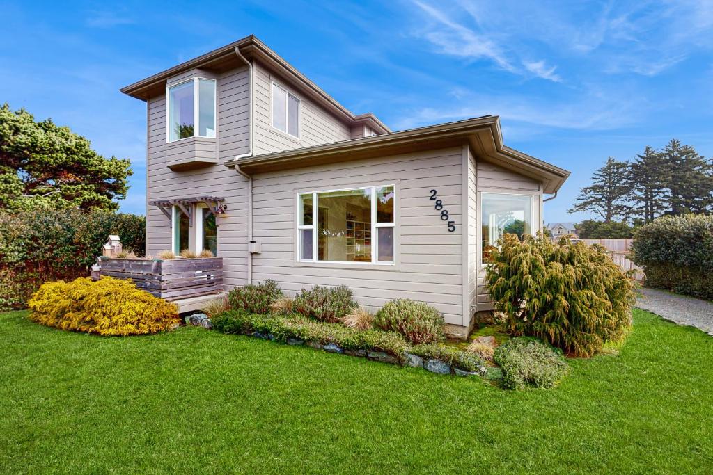 Ghost Tree Getaway, Bandon