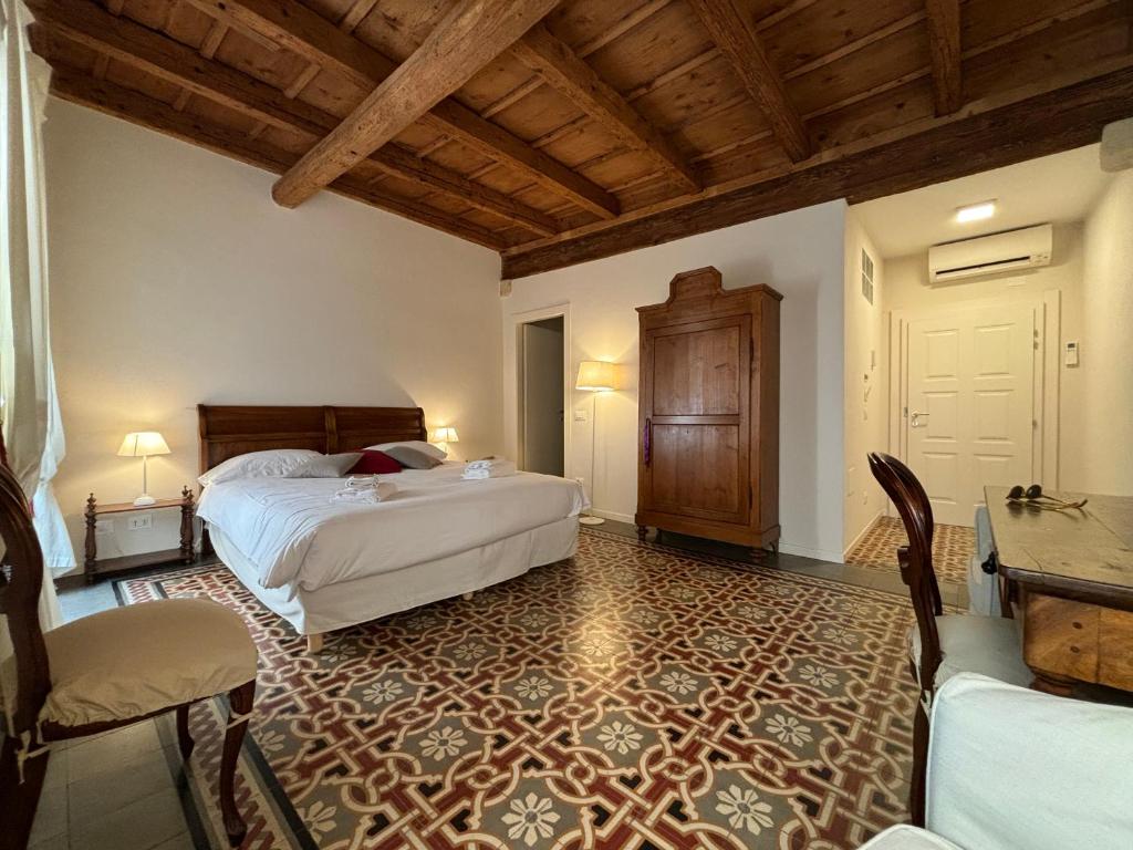 VeronaJourneys Emilei