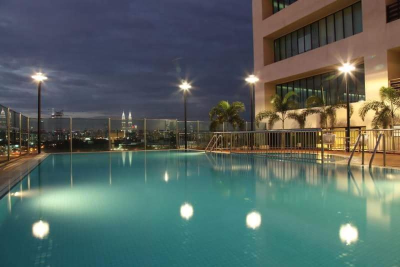 Swimming pool, Richone Maluri Private Apartment in Kuala Lumpur