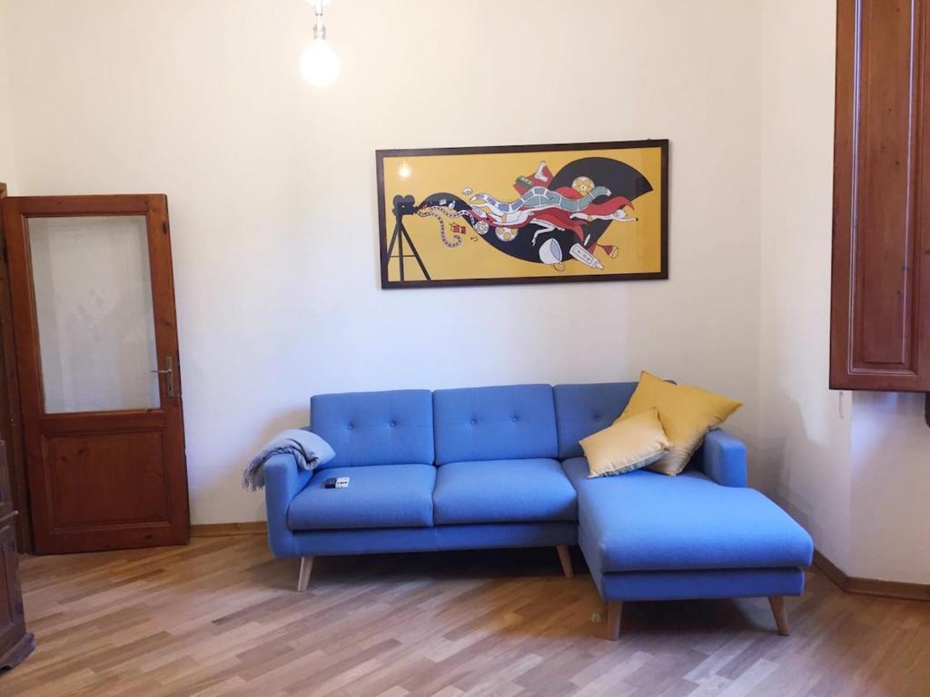 Charming Hilltop 80m apartment close to center and EUI, Florencie