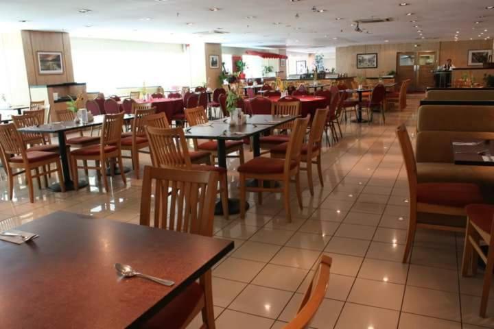 Restaurant, Richone Maluri Private Apartment in Kuala Lumpur