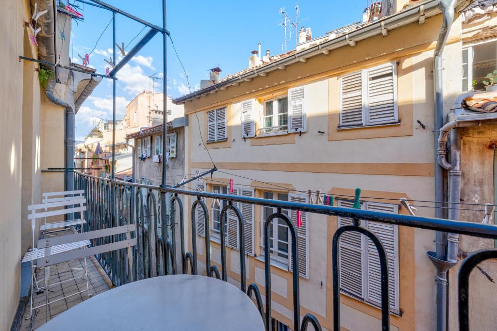 Vieux-Nice 2P climatisé Balcon - 5