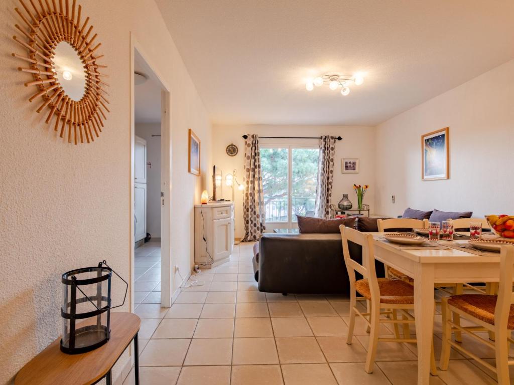 Apartment Le Mas d'Esquières-7 by Interhome - 1