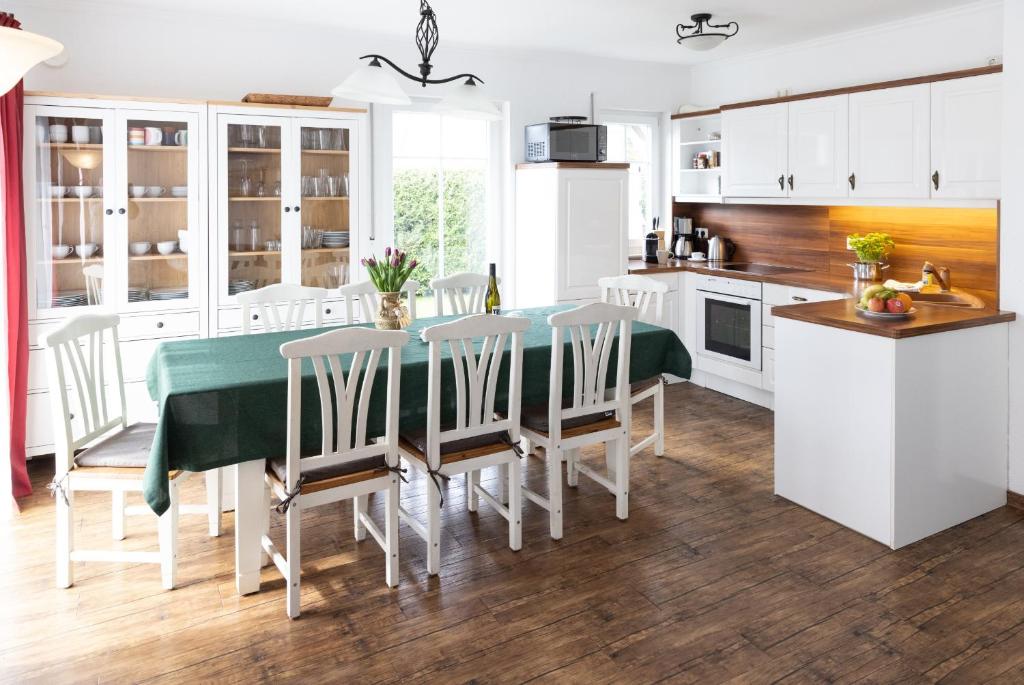 Meerferienhaus - Haus Schlehenweg, Zinnowitz