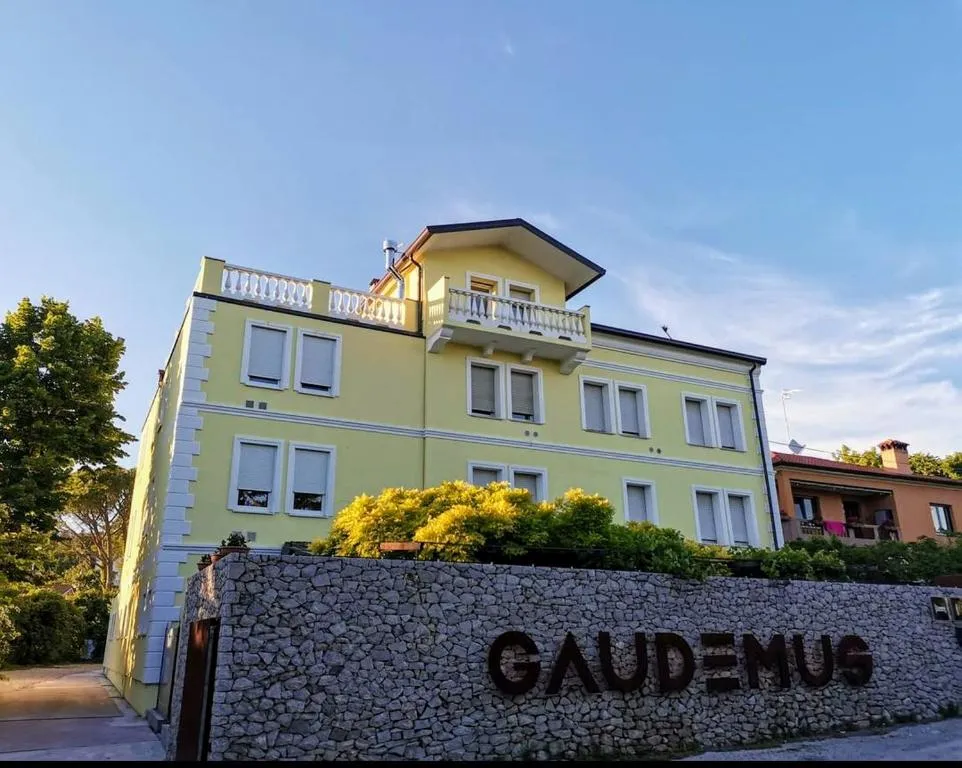 Locanda Gaudemus Boutique Hotel, מלון בסיסטיאנה