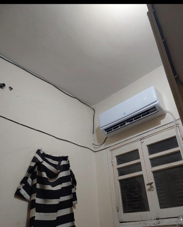 Isis tiny studio one room in hurghada city center, Hurghada