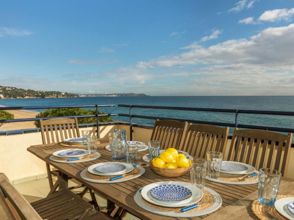 Apartment Las Olas by Interhome, Platja d'Aro