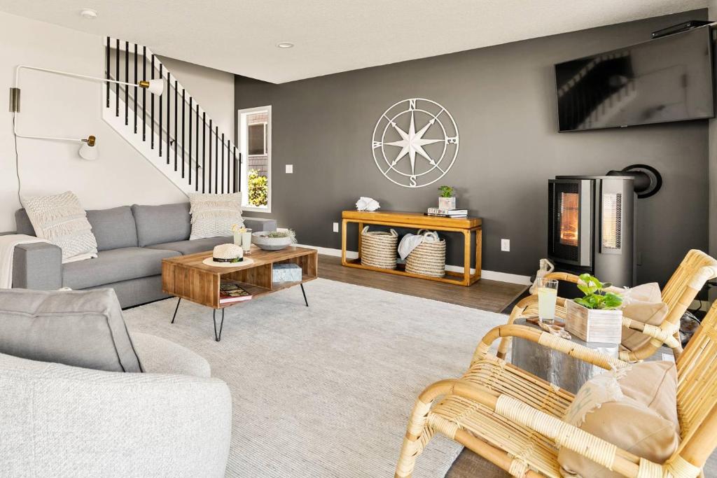 Seas the Day., Rockaway Beach