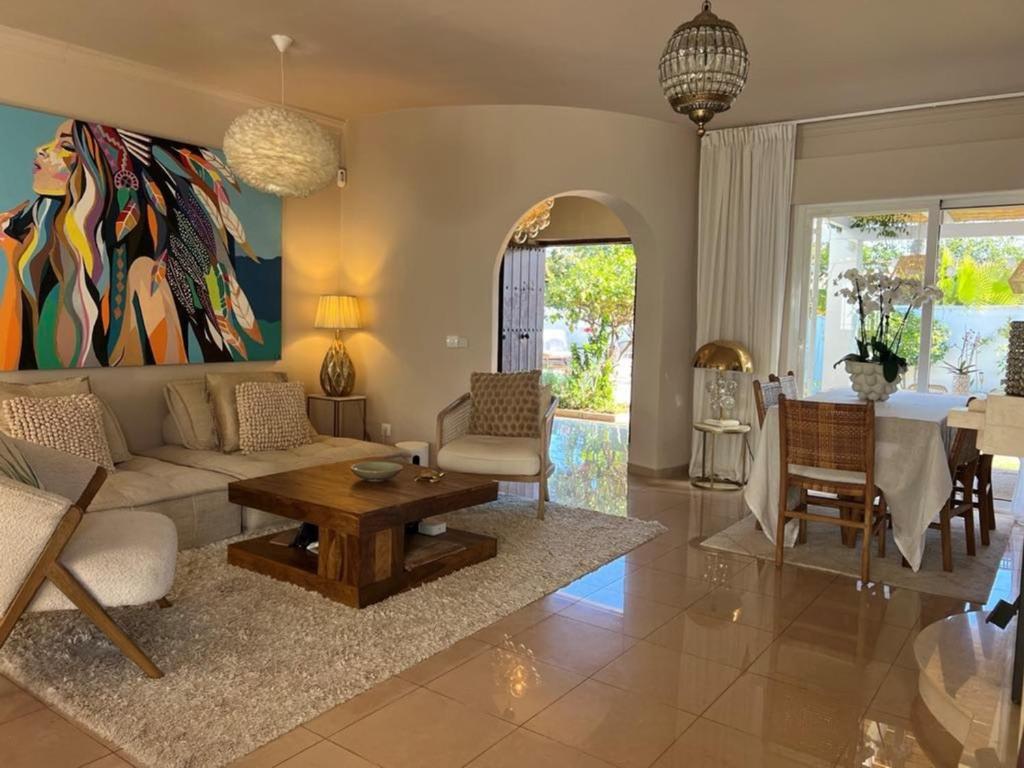Lovely villa in San Pedro de Alcantara, Marbella - 4