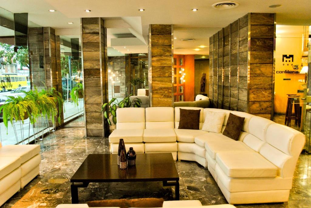 Hotel Mayoral — Hotel in Rosario