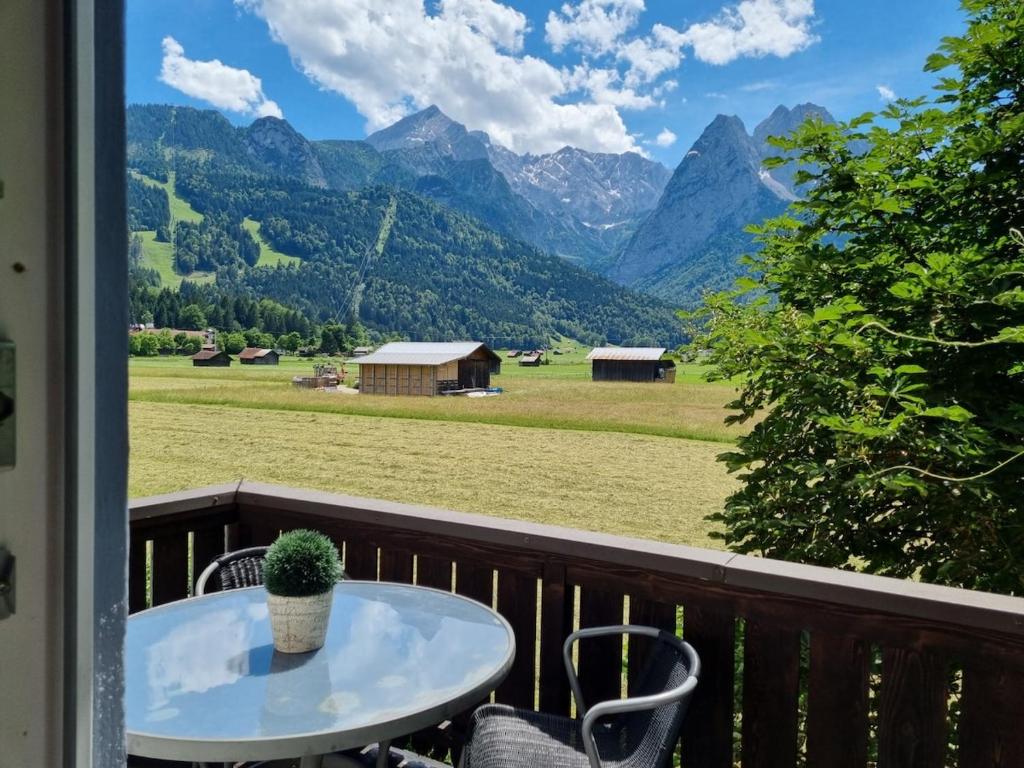 Haus Kreuzeckwiese - FeWo Riffelwandspitze - 2